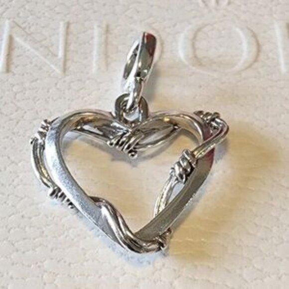 Silver Heart Pendant - Picture 5 of 7